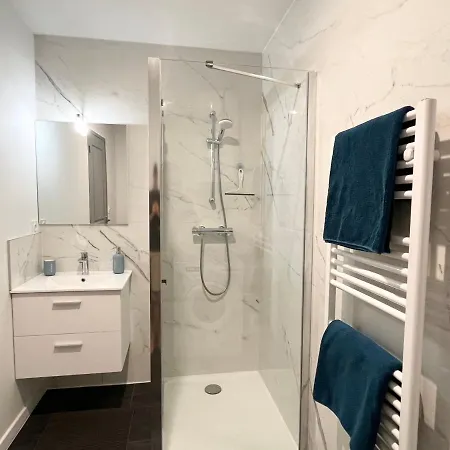 Le Musee 1, Cosy 2 Pieces דירה *