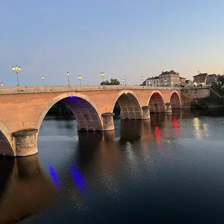 Le Musee 1, Cosy 2 Pieces アパート