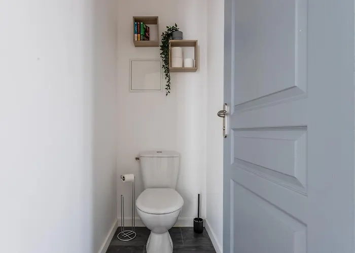 Le Musee 1, Cosy 2 Pieces Lägenhet