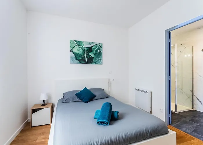 Le Musee 1, Cosy 2 Pieces Lägenhet *